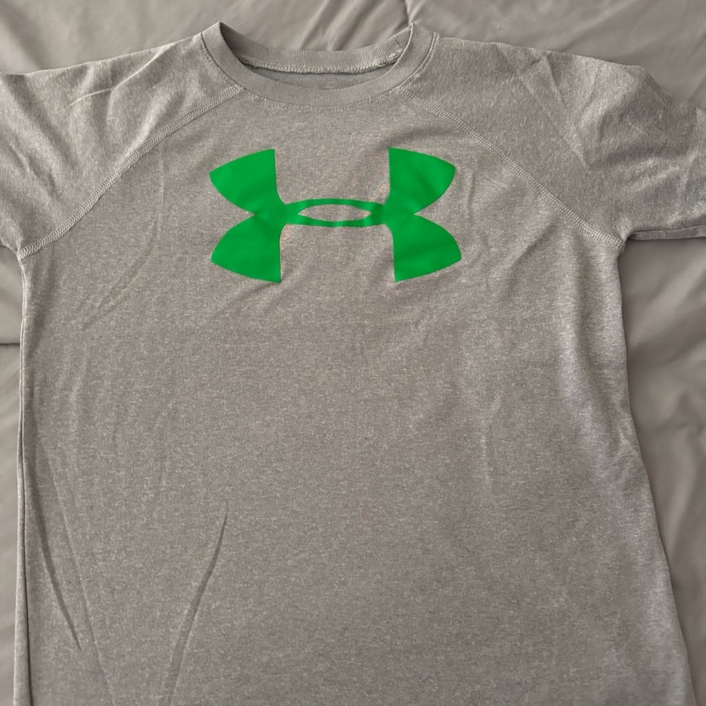 Under Armour Athletic Shirt